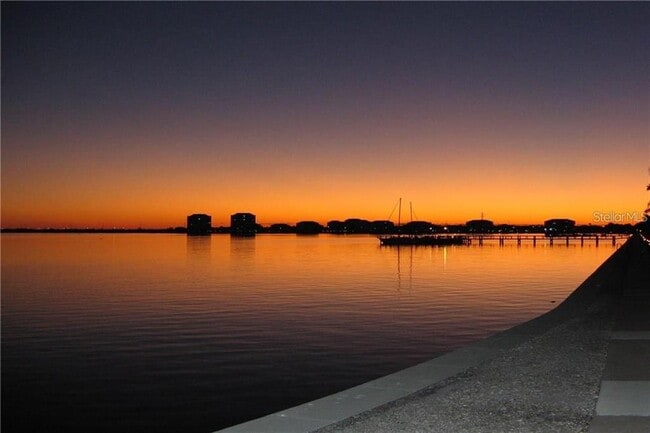 Photo - 5220 Brittany Dr S Unit 501