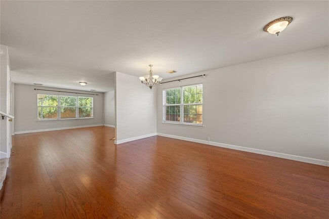 Photo - 14716 Lantern Dr