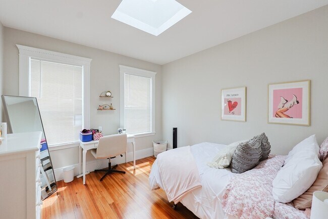 Photo - 39 Chester St Unit 2R