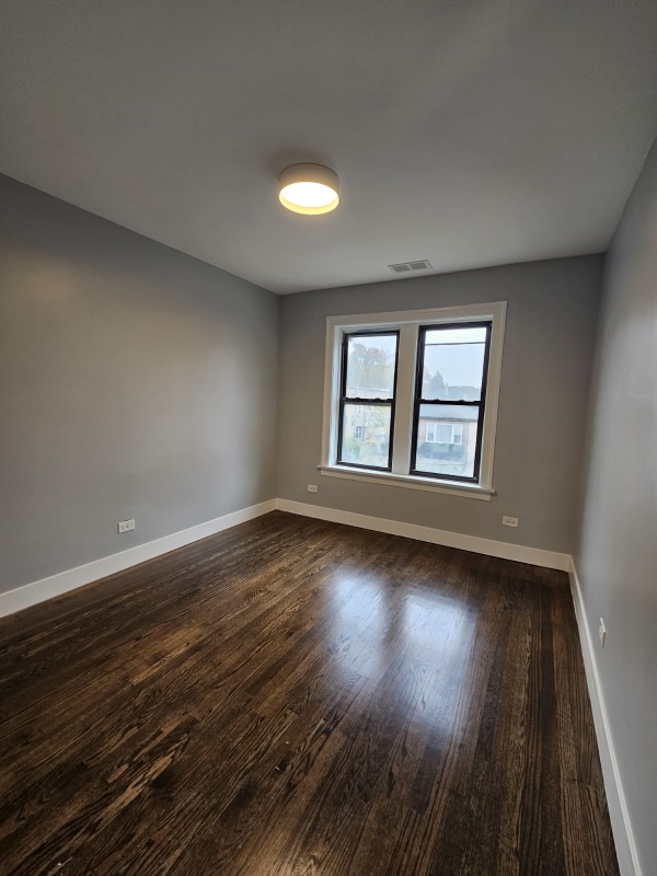 Photo - 2640 W Pratt Blvd Unit 2