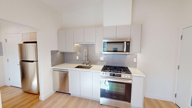 El Cerrito Place | Newly Upgraded