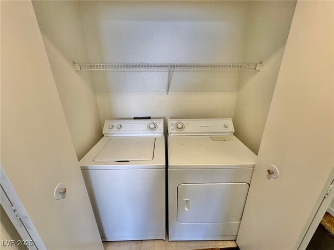 Photo - 5415 W Harmon Ave Unit 2180