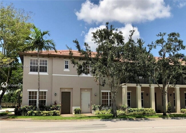 Building Photo - 634 SW 147th Ave
