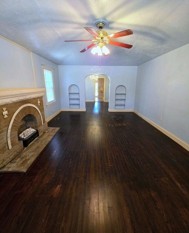 3 Bed, 1 Bath Home in NW OKC Close to Plaza District
