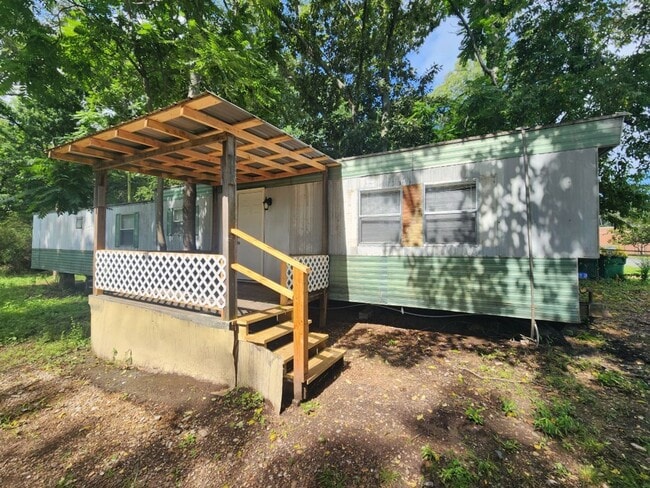 Building Photo - 14803 Bakers Ln