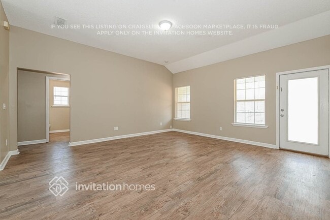 Photo - 7041 Vida Ln