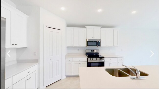 836 Durden Pkwy