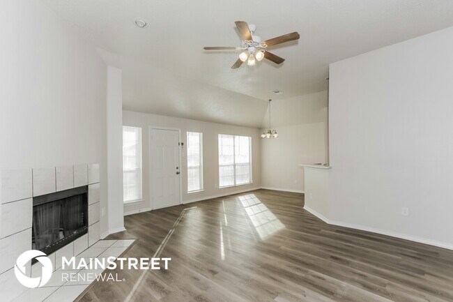 Photo - 1532 Linda Ln