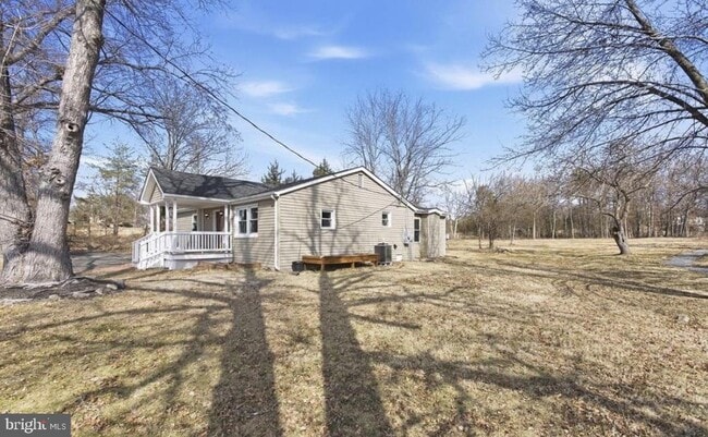Photo - 11003 Weaversville Rd