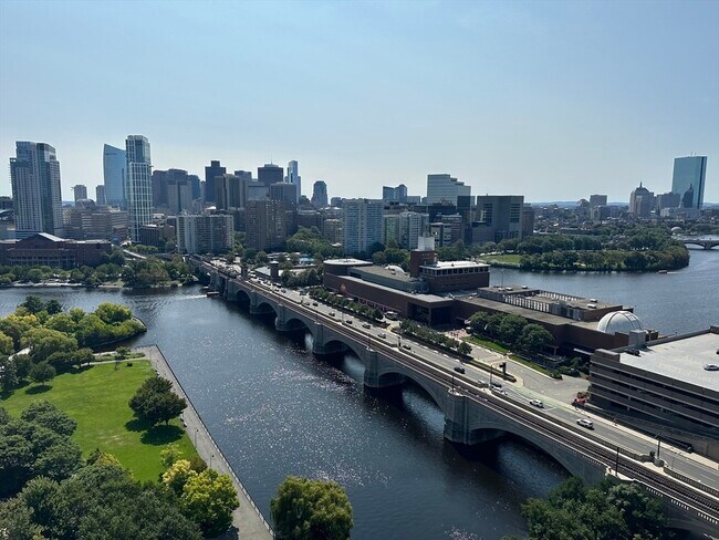 Photo - 8 Museum Way Unit 2405