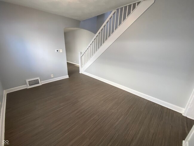 Photo - 3252 Winthrop Ave