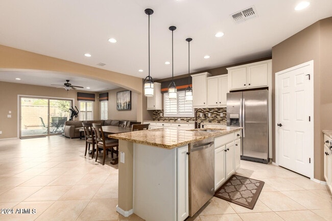 Photo - 25899 N 107th Dr