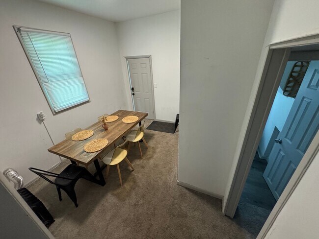 Photo - 253 Park Pl Unit 1