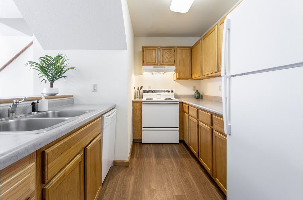 Floor Plan - 208 N Harvey - 2b/1b