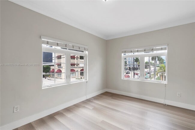 Building Photo - 2431 Biscayne Blvd Unit 1 Rental