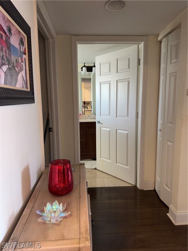 Photo - 8214 Key Royal Cir Unidad 131