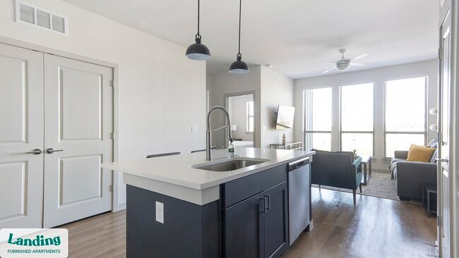 11214 N FM 620 Unit 323