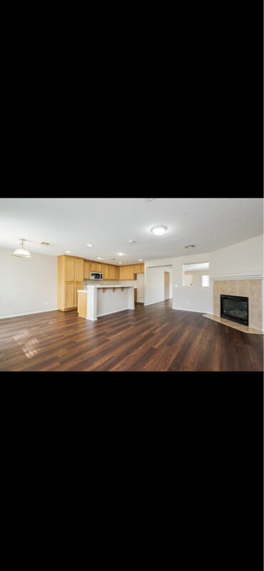 Photo - 3643 E Ave H10