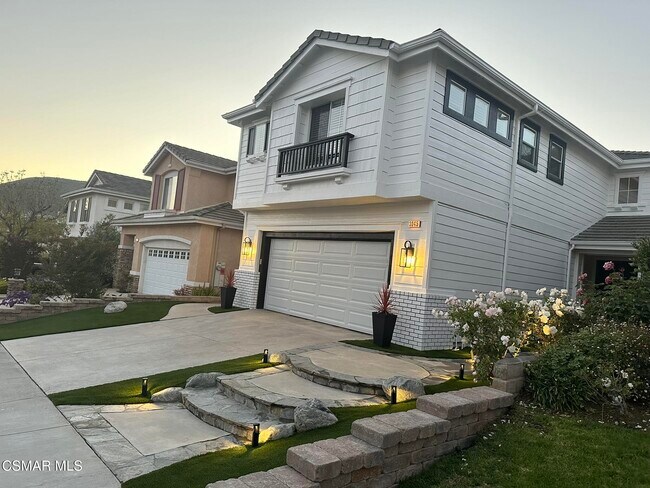 3045 Blazing Star Dr
