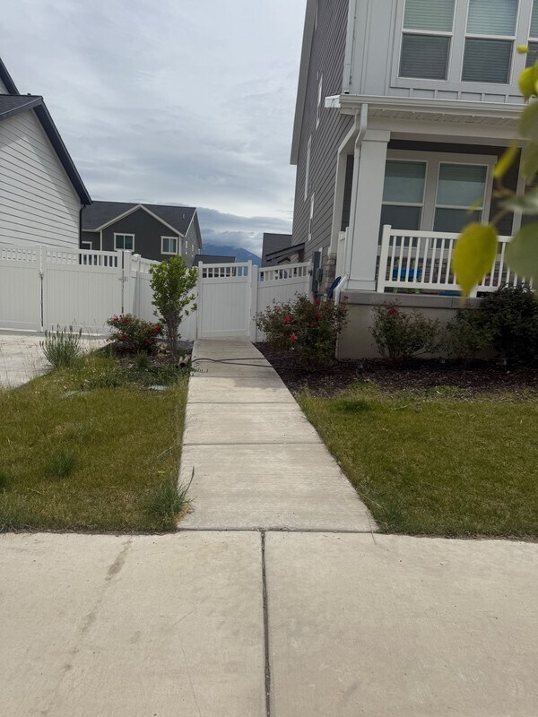 Photo - 13579 Langdon Dr
