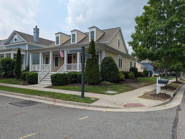 Photo - 4301 Elizabeth Davis Blvd