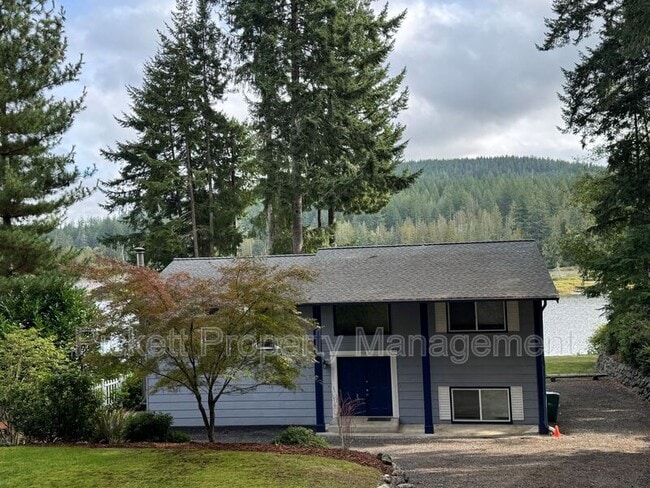 Photo - 414 Kingsway NW