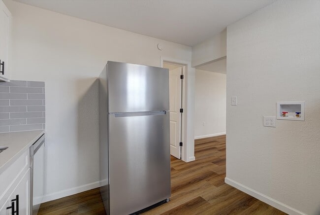 Photo - 6608 Avenue O Unidad 5