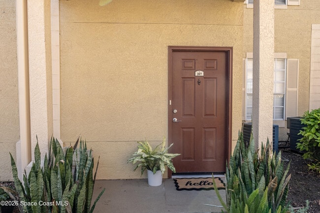 Building Photo - 839 Grand Regency Pointe Unit 207