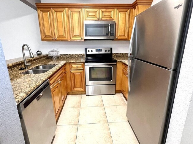 Photo - 1581 Balfour Point Dr