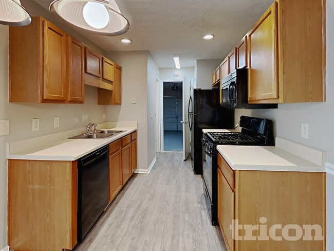 Photo - 220 Osmanthus Way