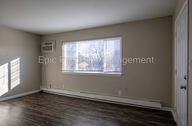 Photo - 1778 Goddard Rd Unit 6