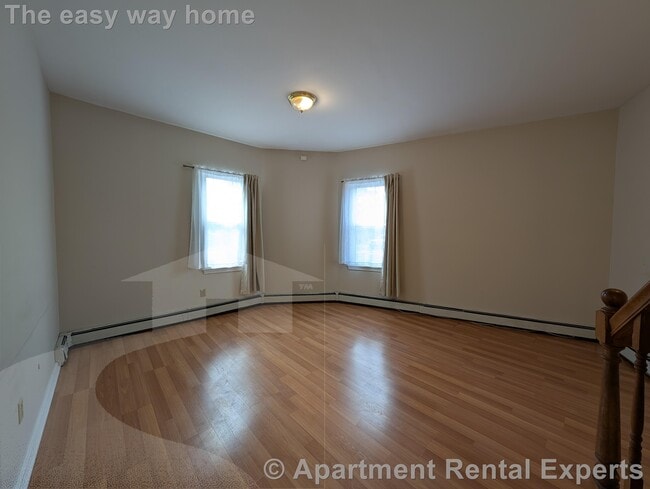 Building Photo - 288 Prospect St Unit #2 Rental