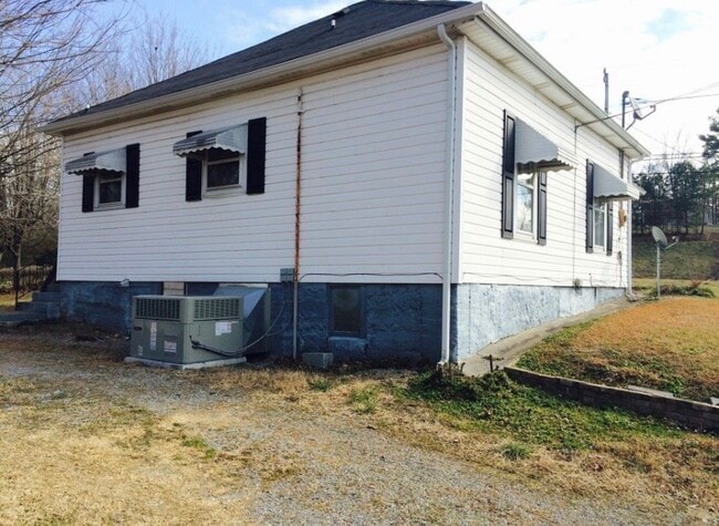 Photo - 1906 Dalton Pike SE