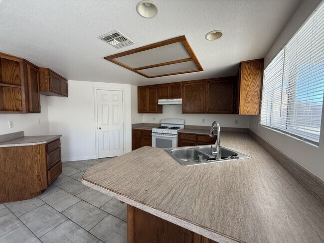 57073 Juarez Dr