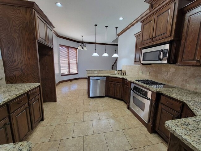 Photo - Beautiful 4 Bedroom 3.5 Bathroom Home + Bonus Room + Office