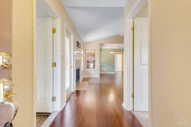 Photo - 3241 Wythe Cir