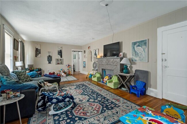 Photo - 63 Trenton St