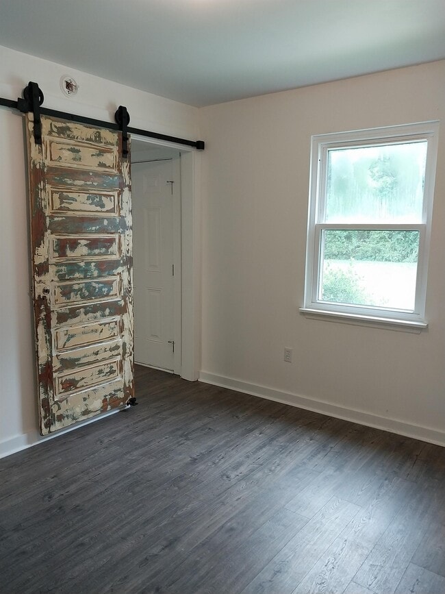 Photo - 2903 Elmore Rd SW