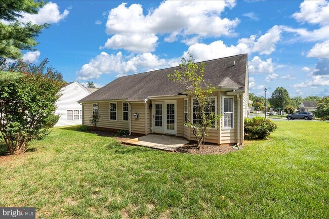 Photo - 5703 Halifax Ct