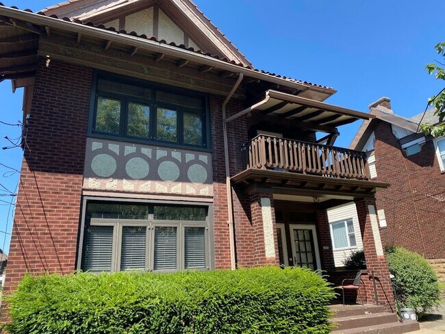 6401-6403 Bartlett - 6401-6403 Bartlett Apartamento Unidad 6401 Bartlett