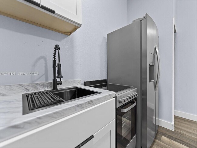 Building Photo - 27869 SW 133rd Ave Unit 1