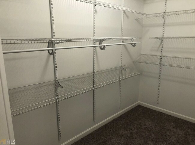 Photo - 139 Shenandoah Dr