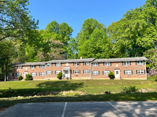 Photo - 300 Horsham Rd Unit C1