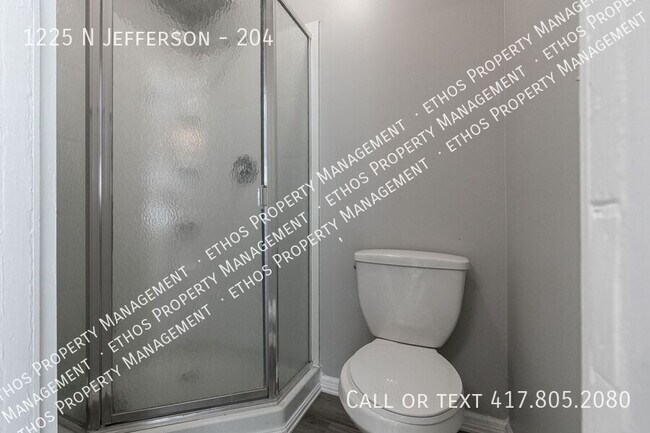 Photo - 1225 N Jefferson-204 Unit 204