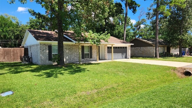 Photo - 223 Sycamore Dr