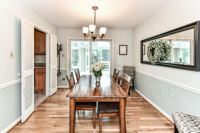 Photo - 7807 Suffolk Ct