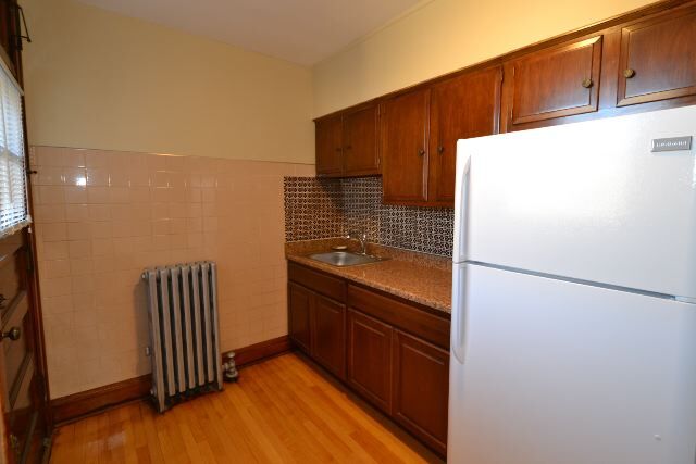 Photo - 6326 N Artesian Unit R4