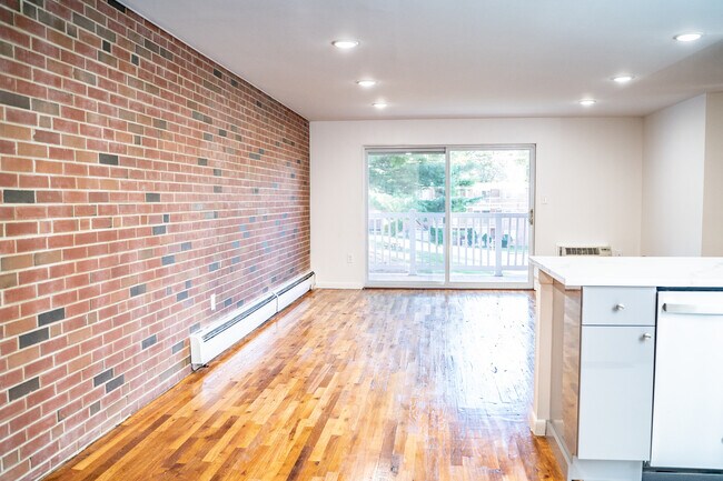 Photo - Kenmore Apartments