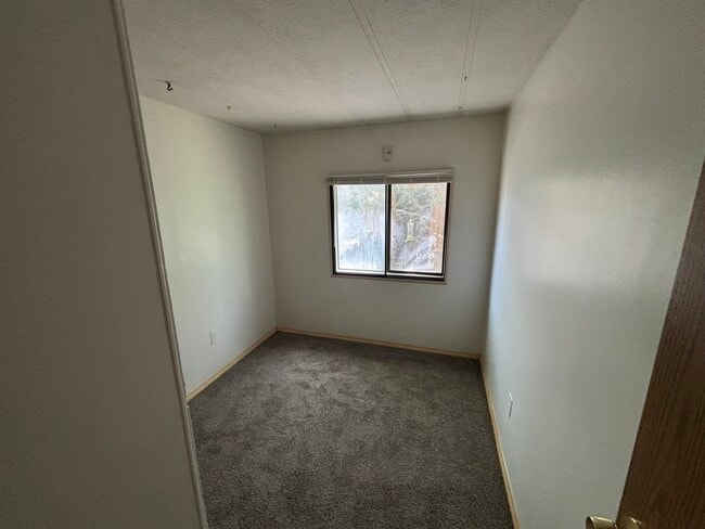 Photo - 1162 N 1340 E