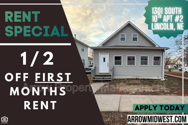 Building Photo - 1301 S 10th St Unit 2